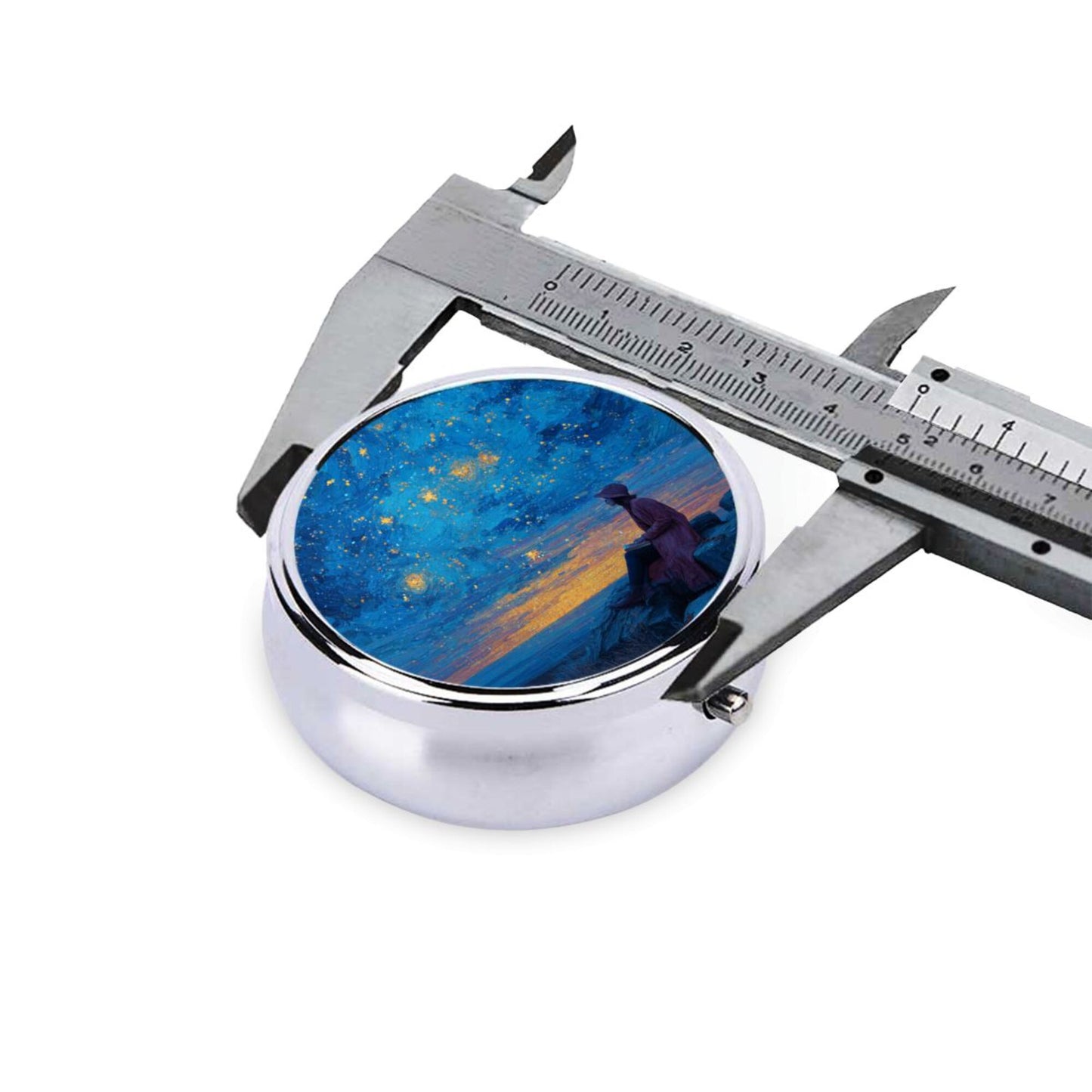 Round Mini Pill Box with Starry Night & Figure Art Design – Portable 3-Compartment Metal Organizer, 4.5cm Diameter
